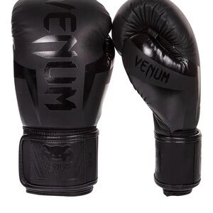 Venum Boxing Gloves - Black weight 10oz